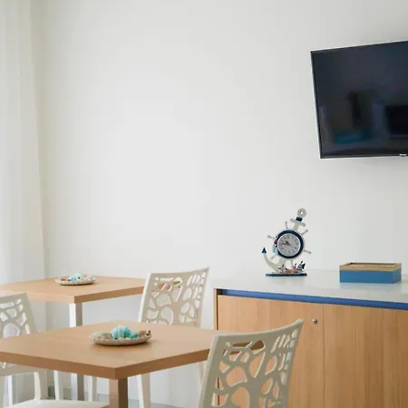 Mareluce Bed & Breakfast 4*